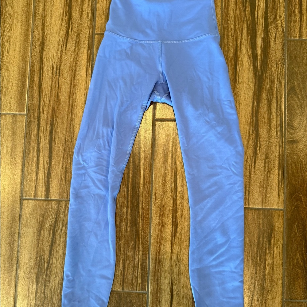 Lululemon Wunder Train High-R - Crop 23"
Color - Wild Indigo